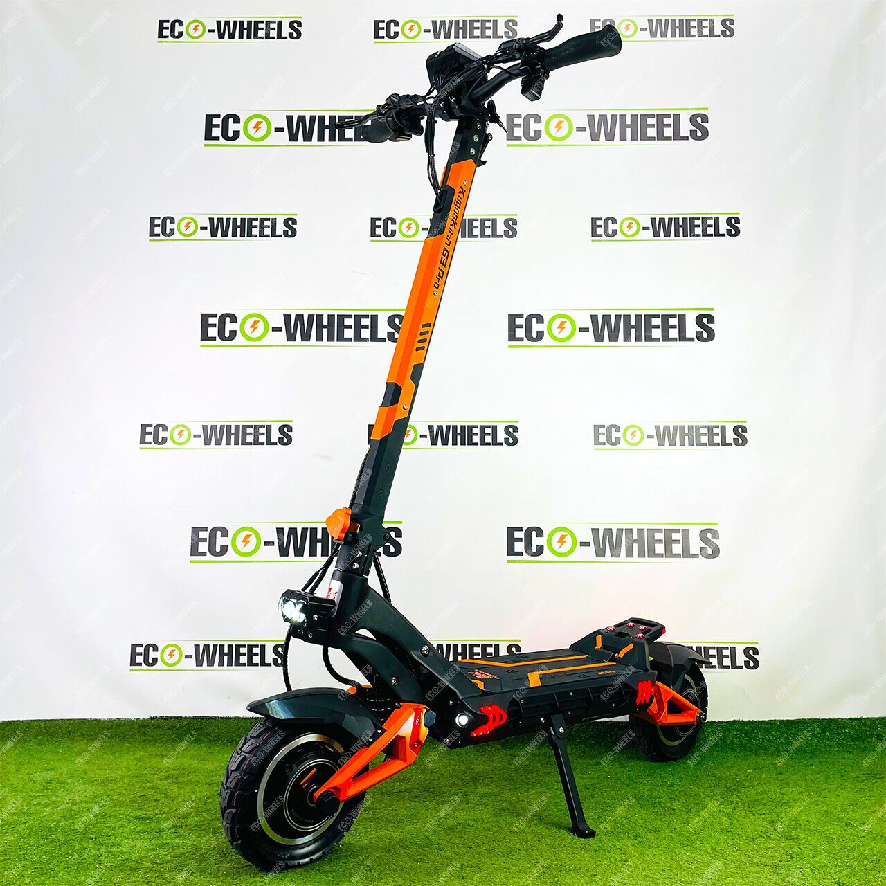 Хиты продаж электросамокатов в Санкт-Петербурге в магазине Eco-Wheels